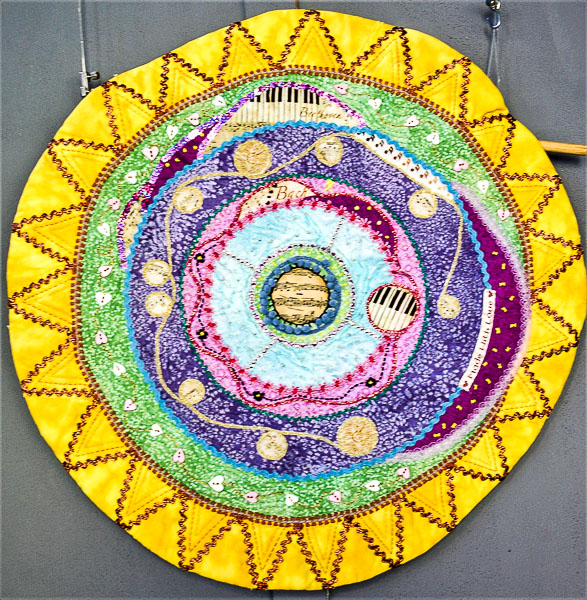 La-Nau-Blau-Exposició-Pansy-Patchwork-Mandales-1-2